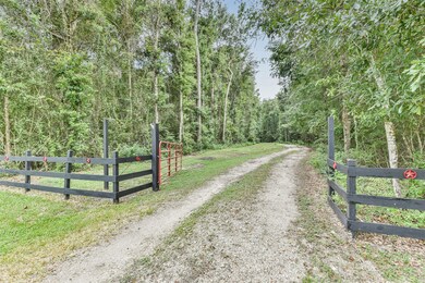 9441 Oak Bend Ct, Cleveland, TX 77328 - photo 5