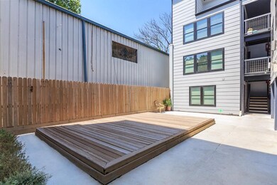 2100 Woodhead St unit 206, Houston, TX 77019 - photo 4