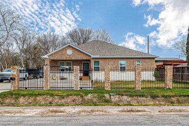 417 Soren Ln, Houston, TX 77076 - photo 2