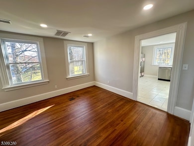 328 Bloomfield Ave unit 1, Caldwell, NJ 07006 - photo 5