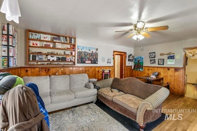 575 Sparks St N, Twin Falls, ID 83301 - photo 3