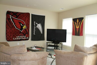 11908 Weybridge Ln, Germantown, MD 20876 - photo 3