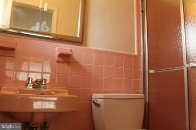 6300 Riverdale Rd, Riverdale, MD 20737 - photo 7