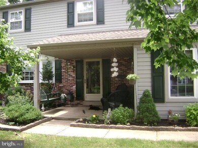 528 Brook Ln, Warminster, PA 18974 - photo 2