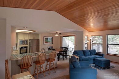 27 Fairway Village Ln, Sunriver, OR 97707 - photo 3