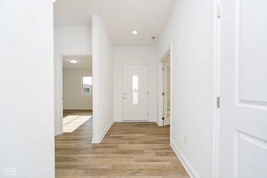 202 Asbury Dr, Anderson, IN 46013 - photo 2