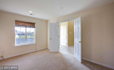 2616 Lotuswood Ct, Odenton, MD 21113 - photo 4