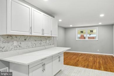 3126 Rices Ln, Windsor Mill, MD 21244 - photo 4