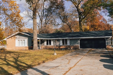 4920 Wheelock Rd, Fort Wayne, IN 46835 - photo 4