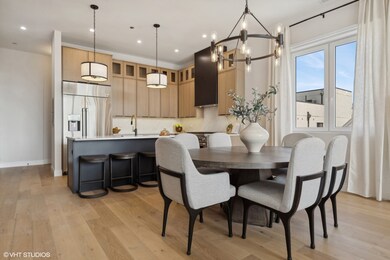 1615 W Irving Park Rd unit 1S, Chicago, IL 60613 - photo 2