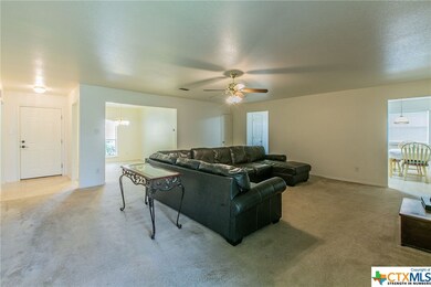 2404 Upland Bend Dr, Temple, TX 76502 - photo 5