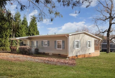 531 Lake Shore Ave, Lexington, NC 27292 - photo 7