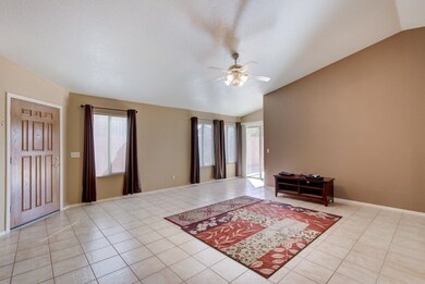 6715 E Northridge St-7