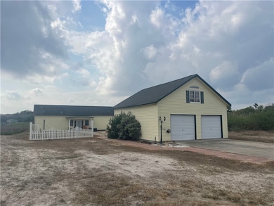 329 Lakeshore Dr, Sandia, TX 78383 - photo 5