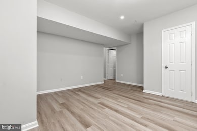 610 Ethan Allen Ave, Takoma Park, MD 20912 - photo 5