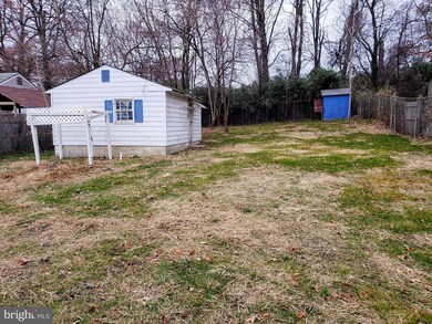 831 Balboa Ave, Capitol Heights, MD 20743 - photo 2