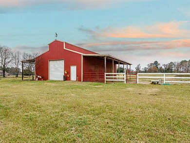 Stable/Barn.