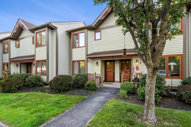 67 Fifth St unit 5, Dover, NH 03820 - photo 2