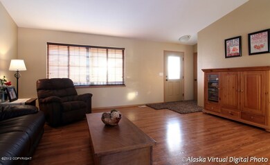 Living Rm
