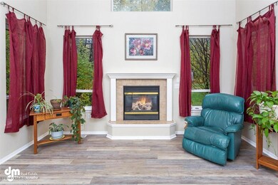21-Living KJC_4787