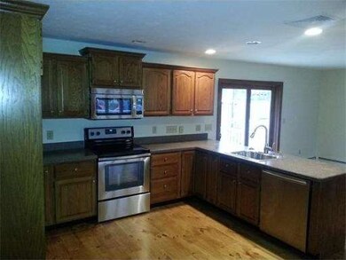 35 Woodland Ave, Milford, MA 01757 - photo 7