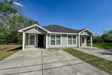 6747 England St unit A, Houston, TX 77021 - photo 2