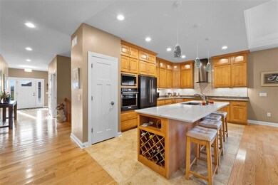 6262 Summit View Dr, Fitchburg, WI 53719 - photo 7