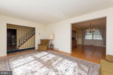 1658 Limerick Ln, Dresher, PA 19025 - photo 7