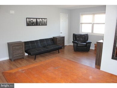 714 Willow St unit 1B, Lansdale, PA 19446 - photo 3