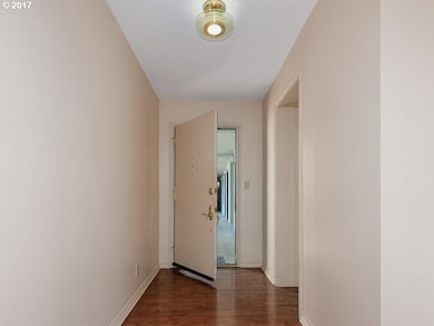 Entrance/Foyer