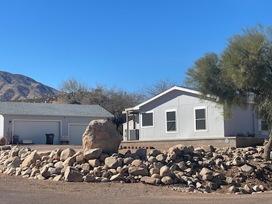 126 W Four Peaks
