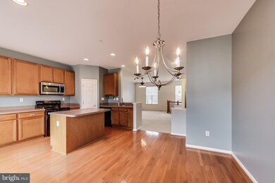 2605 Lotuswood Ct, Odenton, MD 21113 - photo 6