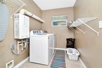 34636 Fairview Heights Rd, Zephyrhills, FL 33541 - photo 6