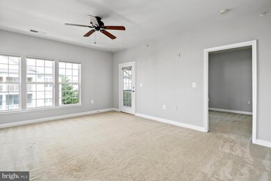 22725 Thimbleberry Square unit 301, Ashburn, VA 20148 - photo 6