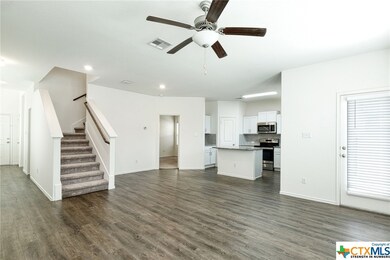 513 Circle Way unit 8D, Jarrell, TX 76537 - photo 2