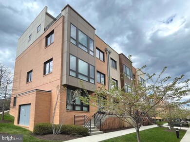 131 Cambria Walk, Alexandria, VA 22304 - photo 4