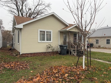 211 N Center St, Zearing, IA 50278 - photo 2