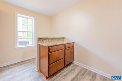 1213 Villa Ln unit B, Charlottesville, VA 22903 - photo 7