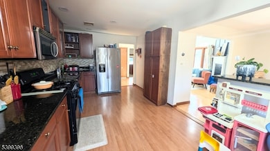 22 Heritage Ct, Morris Plains, NJ 07950 - photo 6