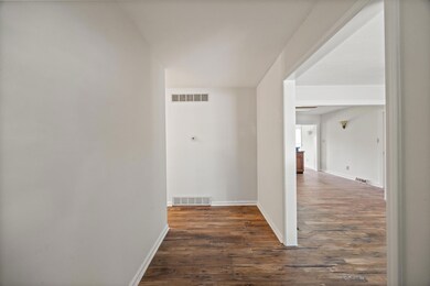 346 Wickland Ct, Lexington, KY 40505 - photo 5