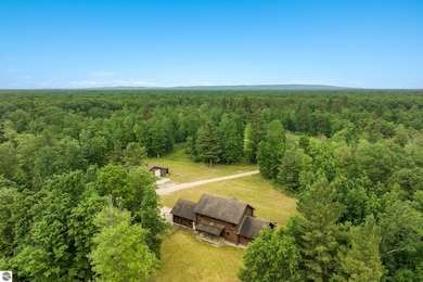 9644 Guenthardt Rd, Manistee, MI 49660 - photo 3