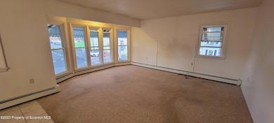 211 Grant St, Olyphant, PA 18447 - photo 6