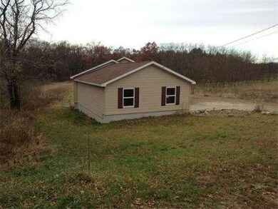 32 Hillside Rd, Montague, MA 01351 - photo 2