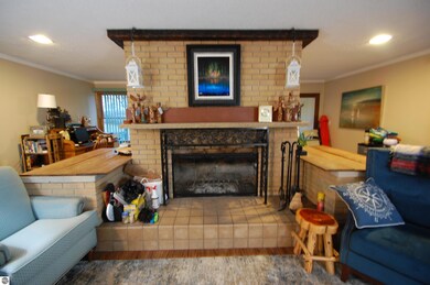 2950 W Lakeside Dr, West Branch, MI 48661 - photo 5