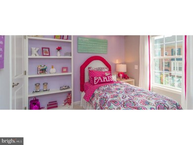 601 Columbus Dr, Spring City, PA 19475 - photo 7