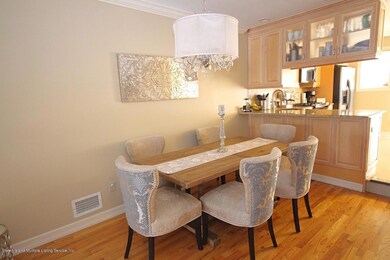 38 Calvanico Ln, Staten Island, NY 10314 - photo 5