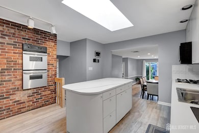 32 Kilfoyle Ave, Fords, NJ 08863 - photo 5