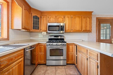 99 Concord St, Ashland, MA 01721 - photo 3