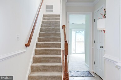 15747 John Diskin Cir, Woodbridge, VA 22191 - photo 7