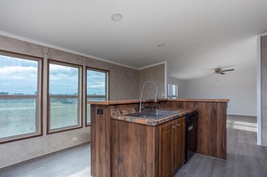 947 Private Road 4219, Decatur, TX 76234 - photo 5